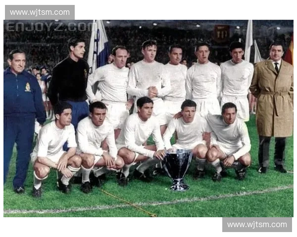 足球联赛版权的价值解析与商业化发展趋势探讨